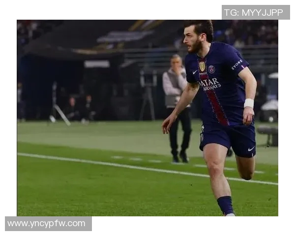 巴黎圣日耳曼迎新帅，雄心勃勃挑战六连冠豪门巴萨